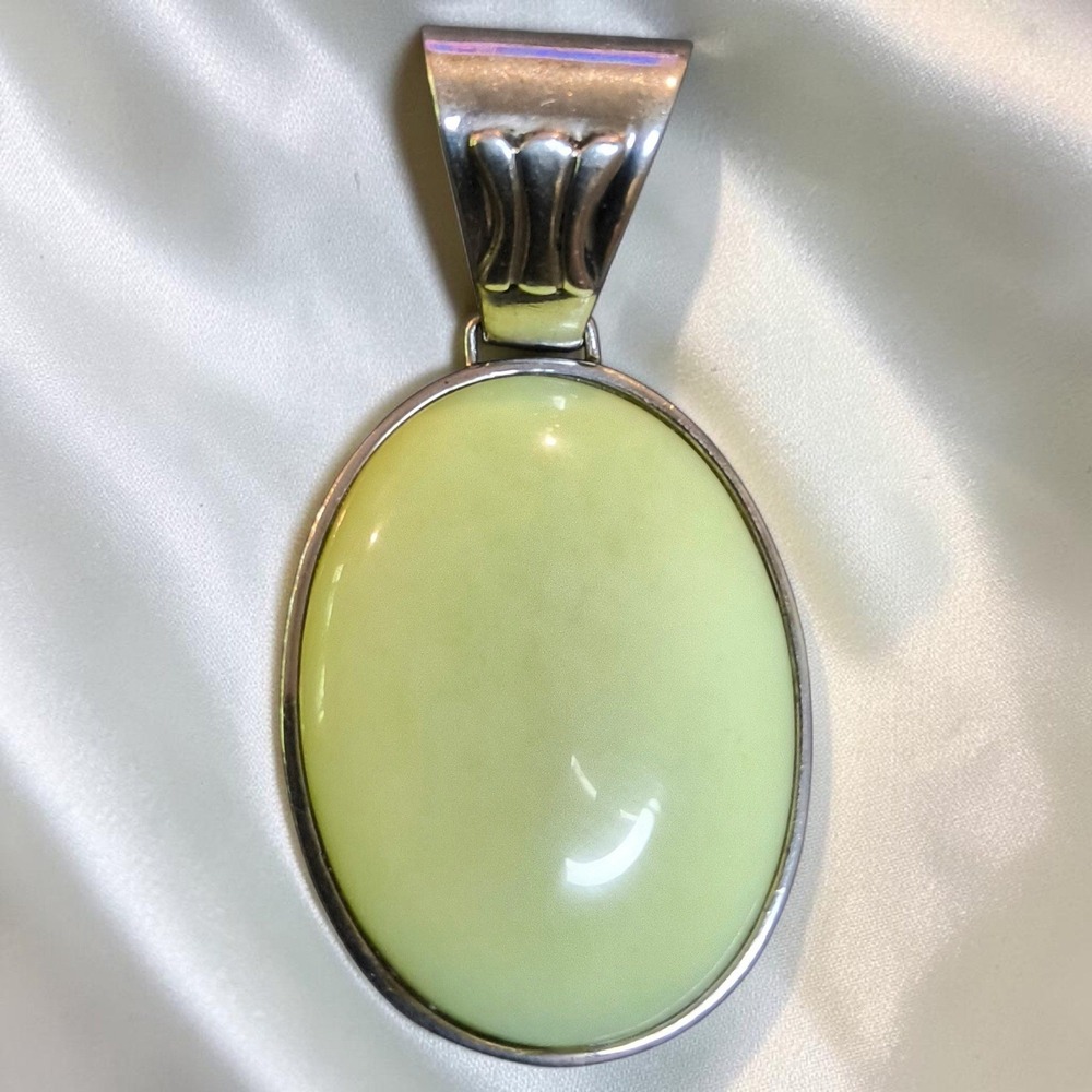 Jay King DRT African Meadow Stone Gaspeite Magnesite Sterling Silver 925 Pendant